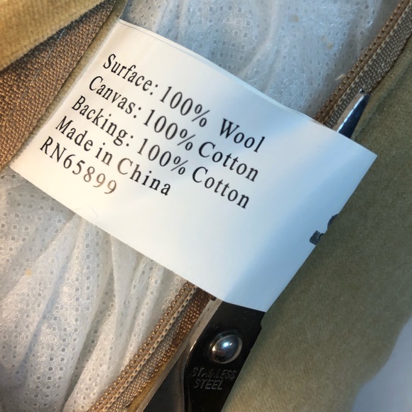 SALLY ECKMAN ROBERTS Christmas Holiday Pineapple Needlepoint Pillow - Picture 11 of 12